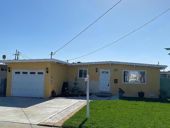 2nd image of 11260 Mead St