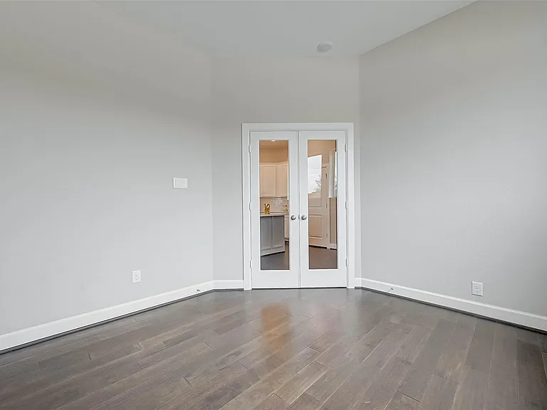 10707 Deer Path Dr — Photo 18