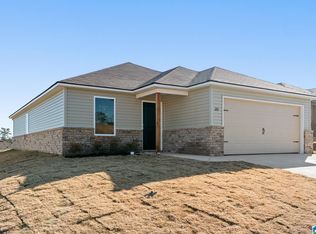 124 Skyline Loop, Eastaboga, AL 36260