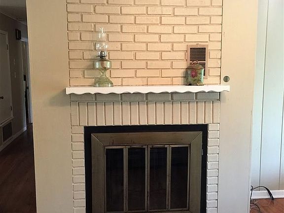 5th image of 3008 Oak Knob Dr
