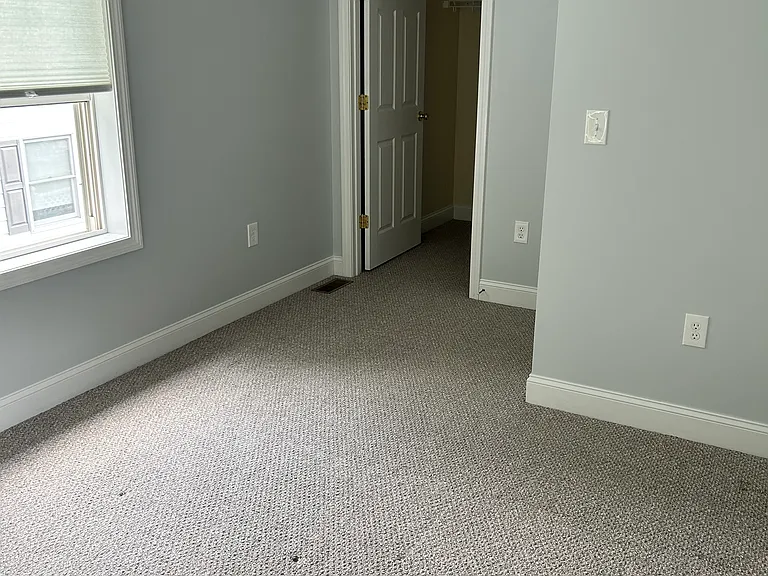 432 Howe St — Photo 43