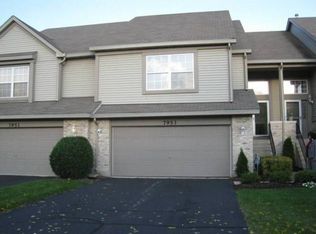 7953 Hedgewood Dr, Darien, IL 60561