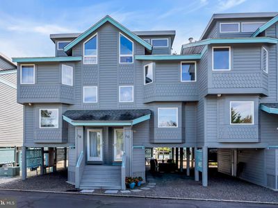 20 Grand Bay Harbor Dr, Waretown, NJ, 08758