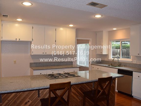 3rd image of 8119 Orelle Creek Ct