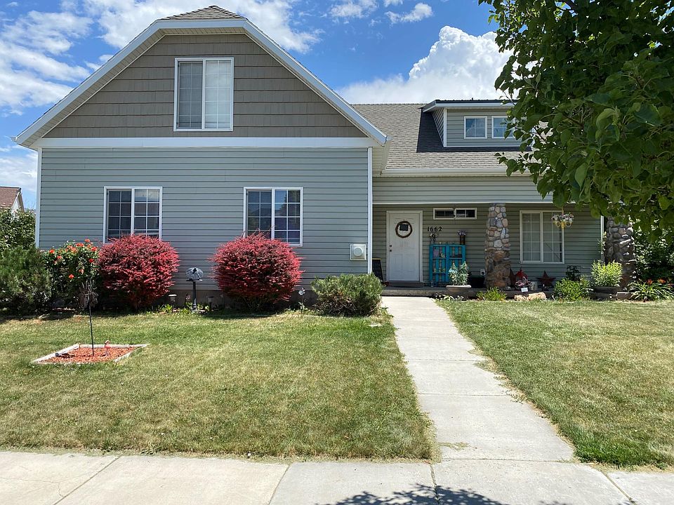 1st image of 1662 Cerroni Dr
