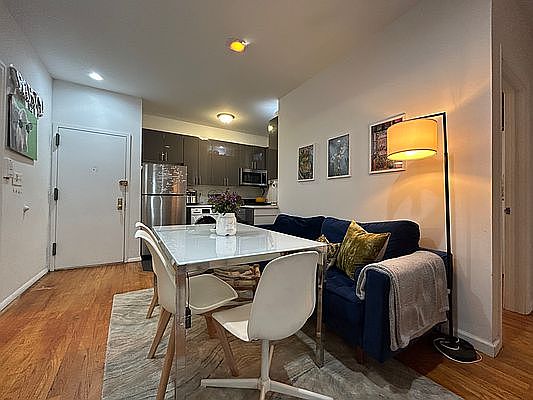 2nd image of 286 E 2nd St APT 1A