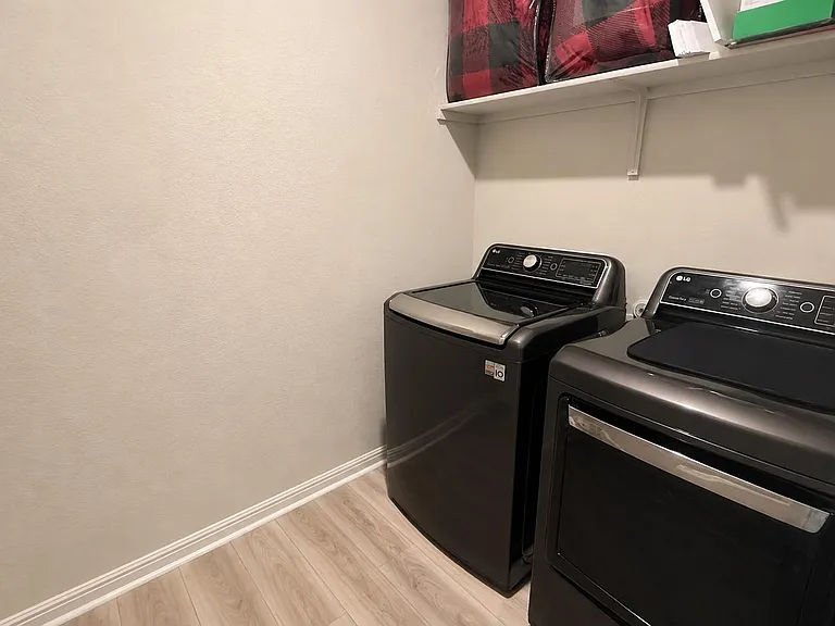 197 Arrowhead Vine St — Photo 5