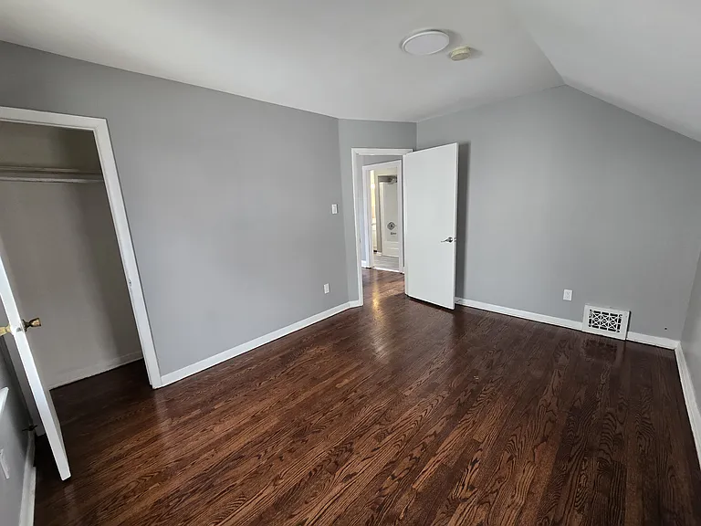 6017 Wallace Rd — Photo 14