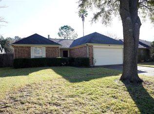 7723 Londres Dr, Houston, TX 77083