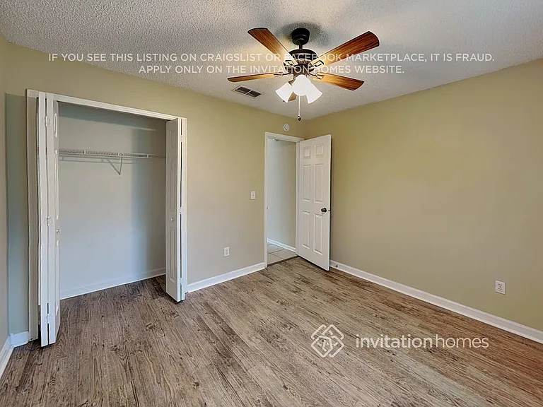 8182 Rocky Creek Dr — Photo 14
