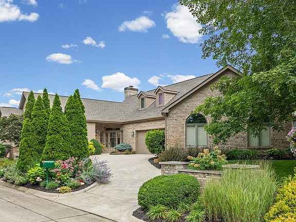 2nd image of 3704 Greenfield Ln