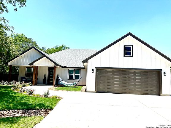 4th image of 28856 Waterview
