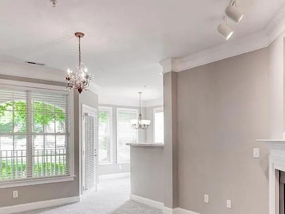 3rd image of 611 Ives Ct #611