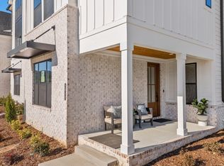 2096 Conductor Ln, Thompsons Station, TN 37179