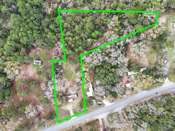 522 Black Creek Blvd, Freeport, FL 32439