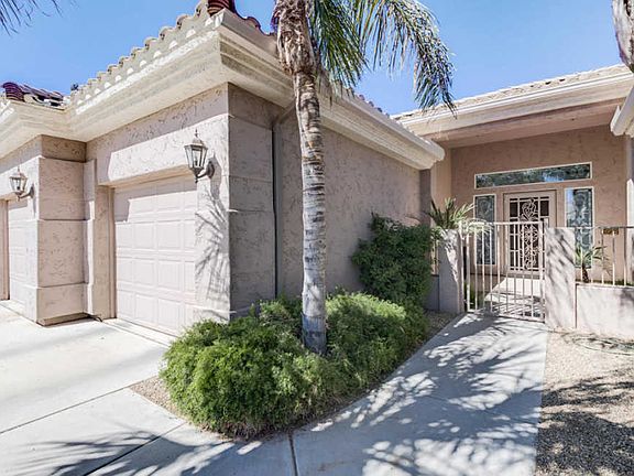 4th image of 1276 E Sunset Dr