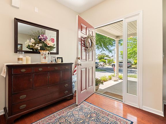 2nd image of 5209 Heather Ridge Ln