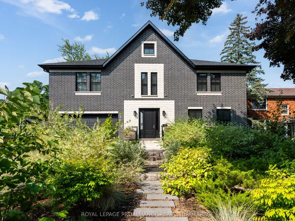 124 Churchill Cres, Kingston, ON K7L 4N2