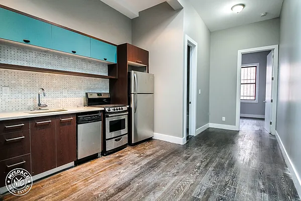 Rented by MySpaceNYC | media 3