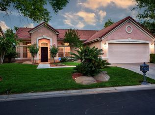 4634 W Oak Park Dr, Fresno, CA 93722