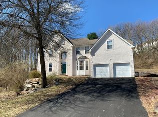 554 Marco Way, East Stroudsburg, PA 18302