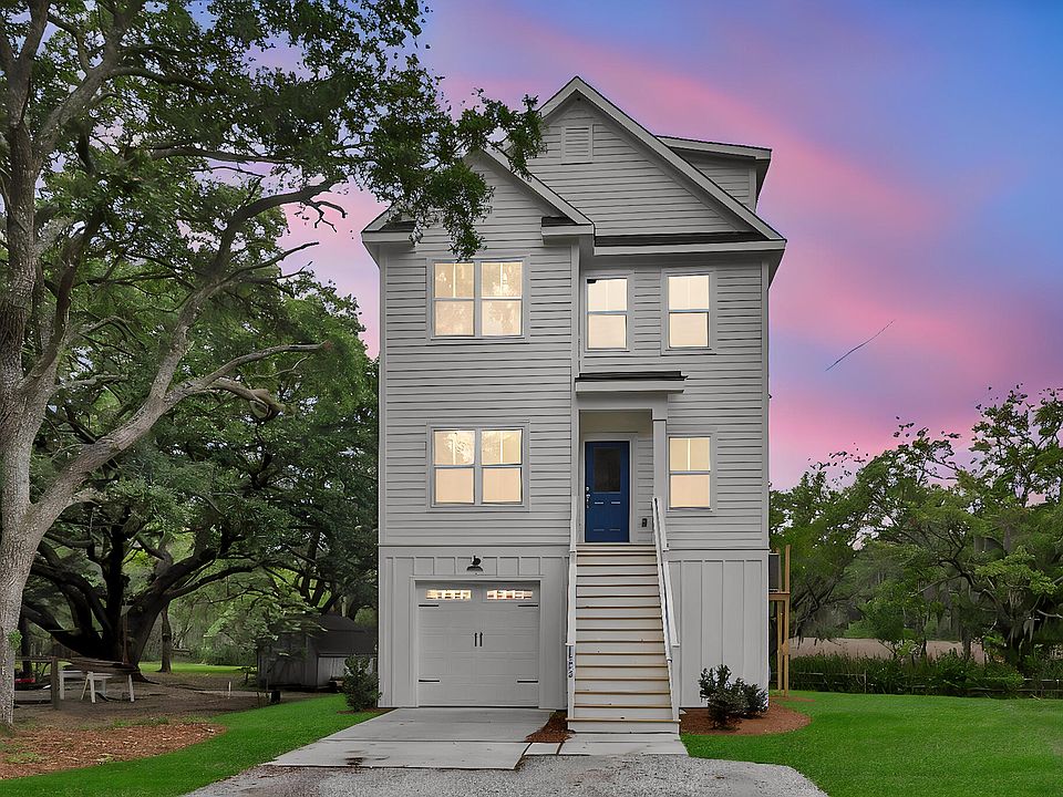 1st image of 1552 N Avalon Cir