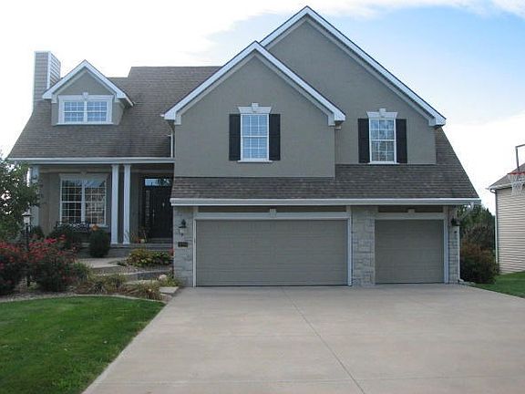 2nd image of 4704 Huntsboro Ct
