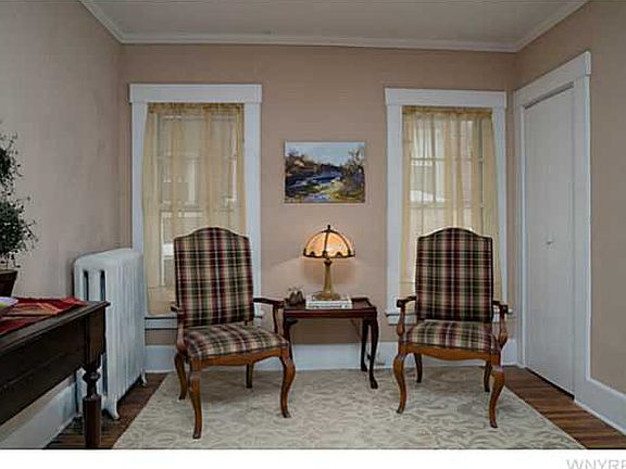 3rd image of 1179 Elmwood Ave