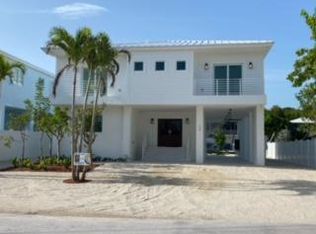 119 Lake Rd, Plantation Key, FL 33070