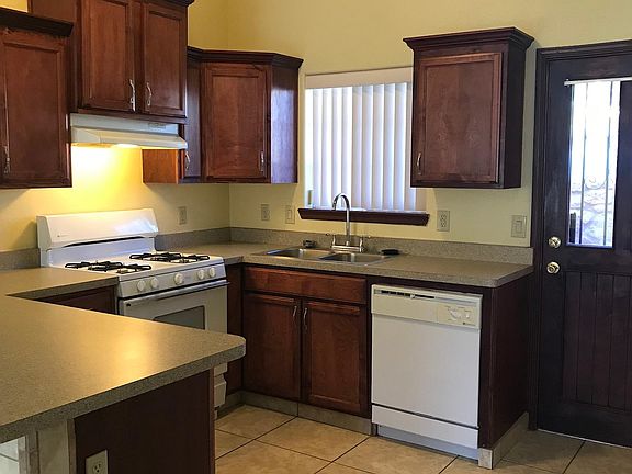 3rd image of 203 W Madrid Ave APT 4