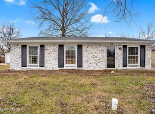 9720 Cedar Lake Dr, Louisville, KY 40291