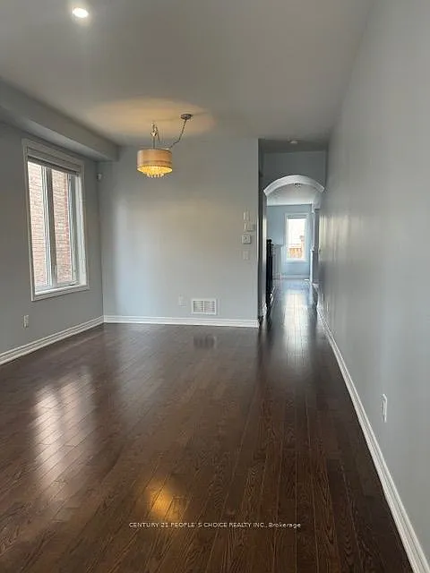 4 bed, $4,750 — Photo 2