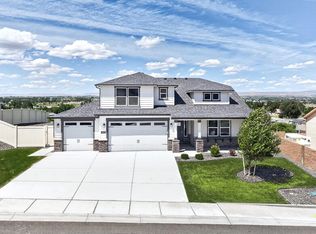 1409 SW Kelandren Dr, Prosser, WA 99350