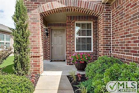 4th image of 1368 Troon Dr