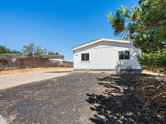 3rd image of 213 Miriam Way