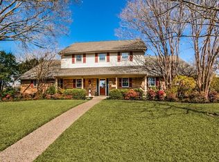 10111 Rustleleaf Dr, Dallas, TX 75238