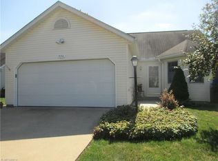 3136 Pondview Dr, Ravenna, OH 44266