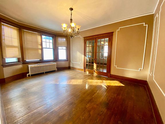 4th image of 27 Winthrop Ave #2