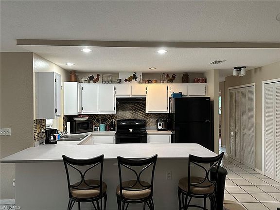 2nd image of 10501 Jolea AVE