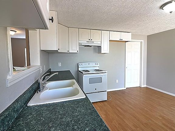 5th image of 7921 Brays St #A