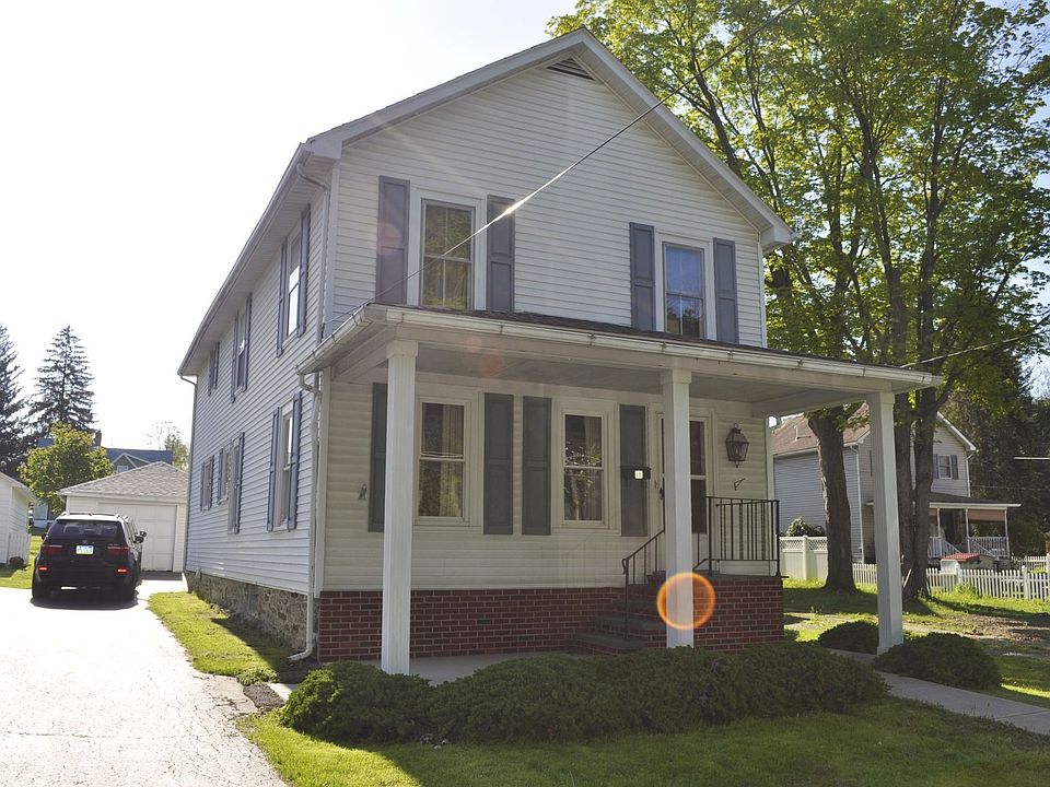 1st image of 18 McInroy St