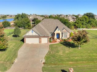 1851 Southerly Rdg, Edmond, OK 73025
