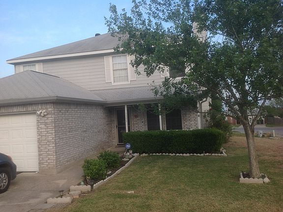 2nd image of 1153 Hilltop Dr