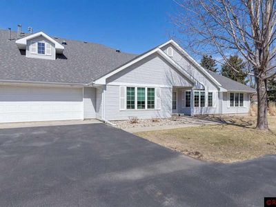 1532 Graystone Ln, North Mankato, MN, 56003