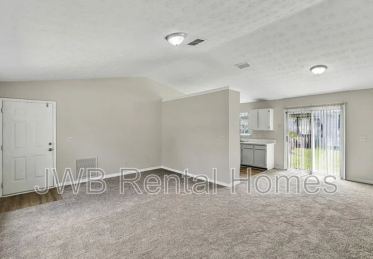4018 Alfred Mill Ave — Photo 5