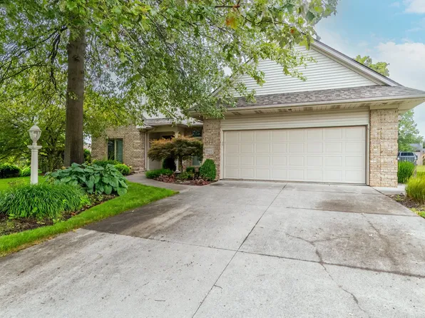 9411 Trellis Cv, Fort Wayne, IN 46835