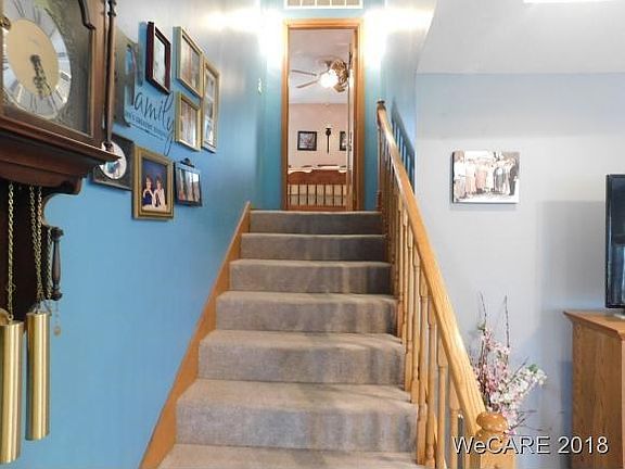 4th image of 1875 Edgewood Dr
