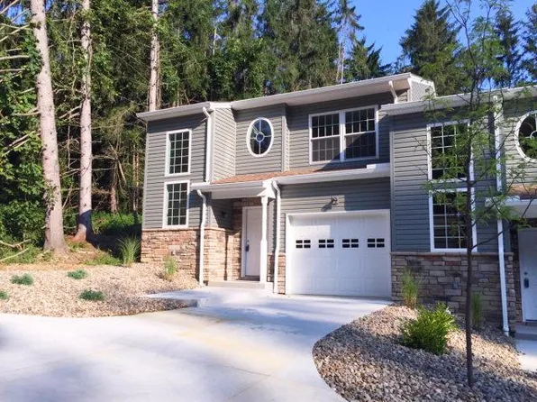 22 Spinden Avenue, Wheeling, WV 26003