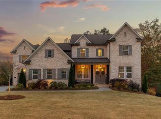 16180 Grand Litchfield Dr, Roswell, GA 30075