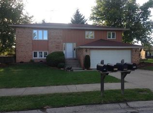 9854 Grant Pl #TOP, Crown Point, IN 46307